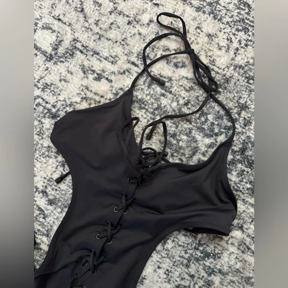 Skims lace up halter monokini onyx one piece swimsuit Large